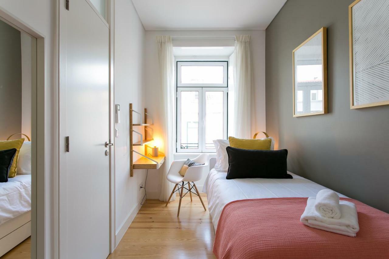 Altido Elegant City Deluxe Apartment & Altido Luxurious 3-Bedroom Apt With Terrace In Intendente Lisboa Екстериор снимка